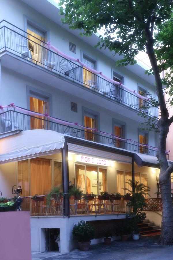 Fior Di Loto - Rimini Hotel Eksteriør billede
